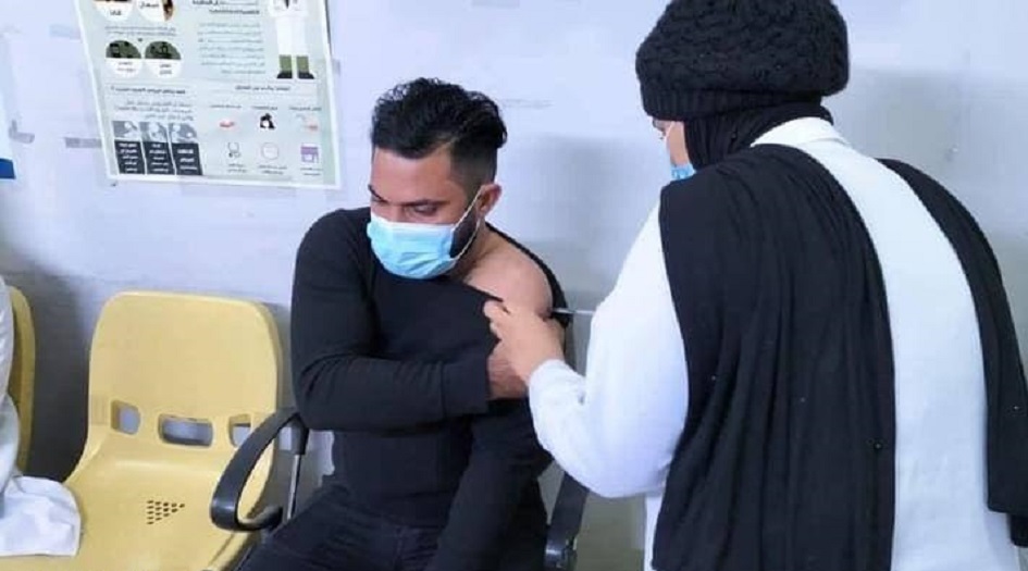 الصحة العراقية تحذر من الموجة المفاجئة... وتتحدث عن الجرعة الثالثة