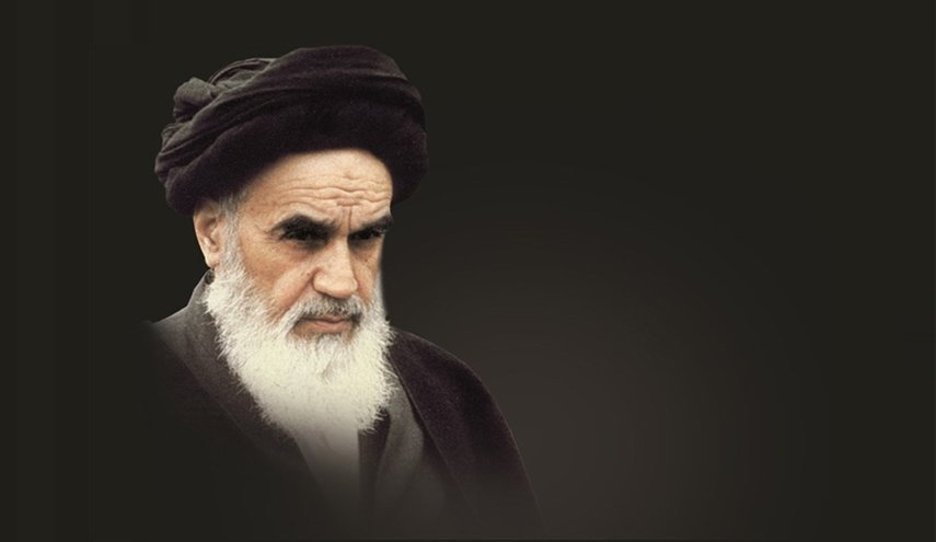 قال الإمام الخميني (قدس سره): التوحيد أساس جميع الأعتقادات، وأهم وأغلى عقائدنا هو أصل التوحيد. 
