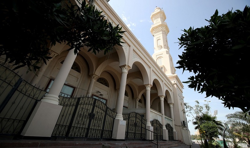 مواقيت الأذان لعاصمة البحرين المنامة وضواحيها ليوم الجمعة