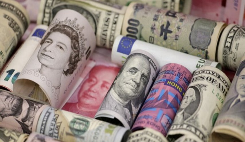 شركات البتروكيماويات الايرانية ترفد سوق الصرف بـ 10 مليارات دولار