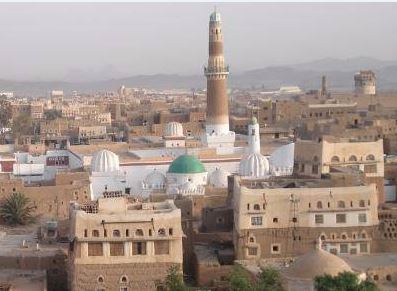 مسجد الهادي نگيني در مركز شهر صعده