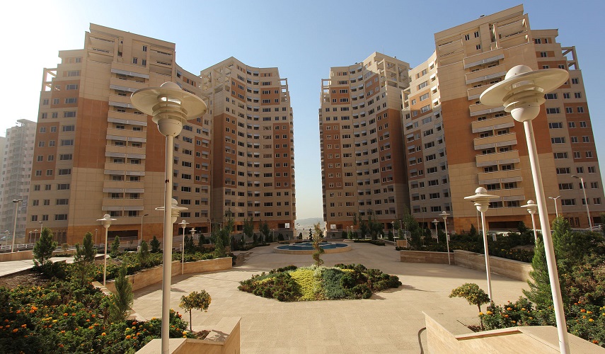 تدشين 5500 وحدة سكنية في ايران