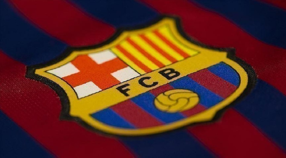 للمرة الأولى.. رئيس برشلونة يعلق على إمكانية ضم صلاح وعودة ميسي