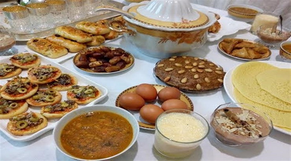 خبراء يتحدثون عن النظام الأمثل للتغذية في شهر رمضان