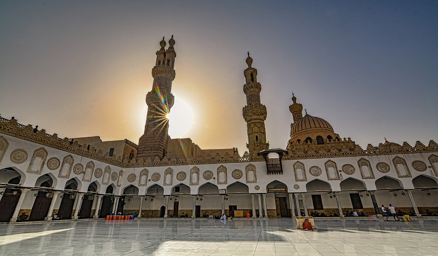 أوقات الأمساك والأذان للعاصمة الجزائرية الجزائر وضواحيها ليوم الأحد
