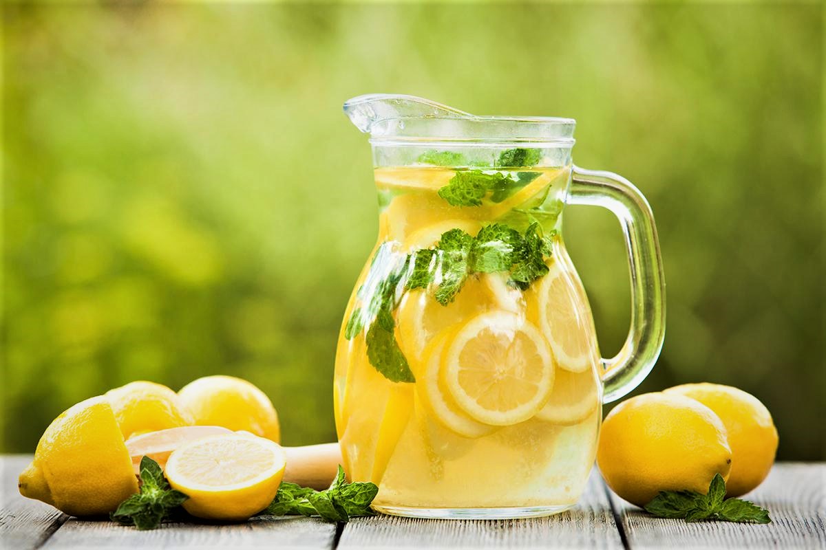 نوشيدني‌هاي مناسب براي رفع عطش در ماه مبارك رمضان