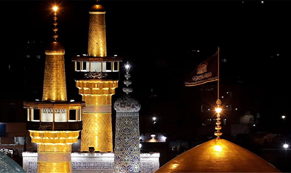 العتبة الرضوية تحيي الليلة الثالثة من ليالي القدر المباركة
