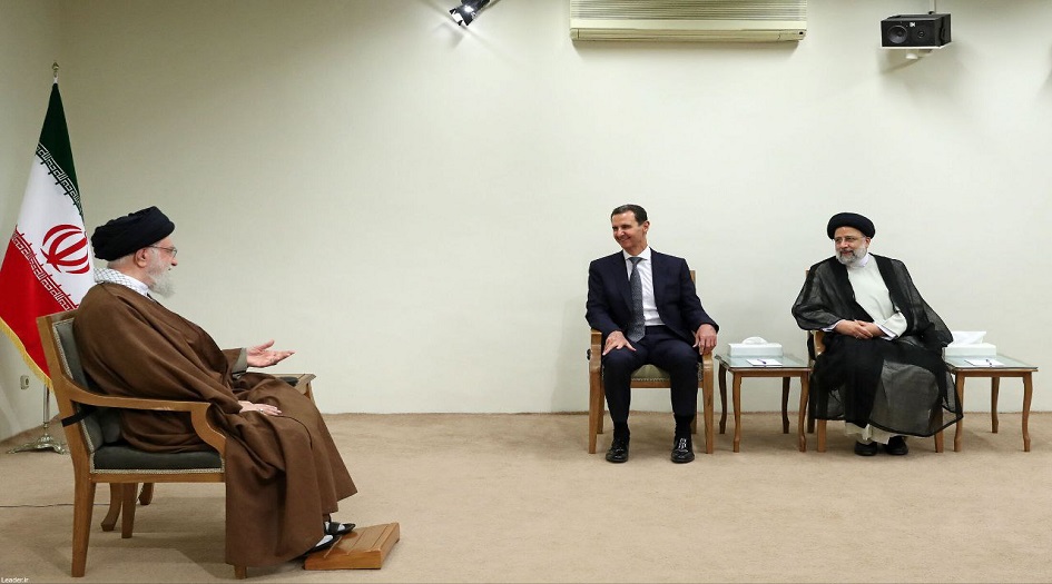 الامام الخامنئي: الجميع ينظرون اليوم لسوريا كقوة يعتد بها