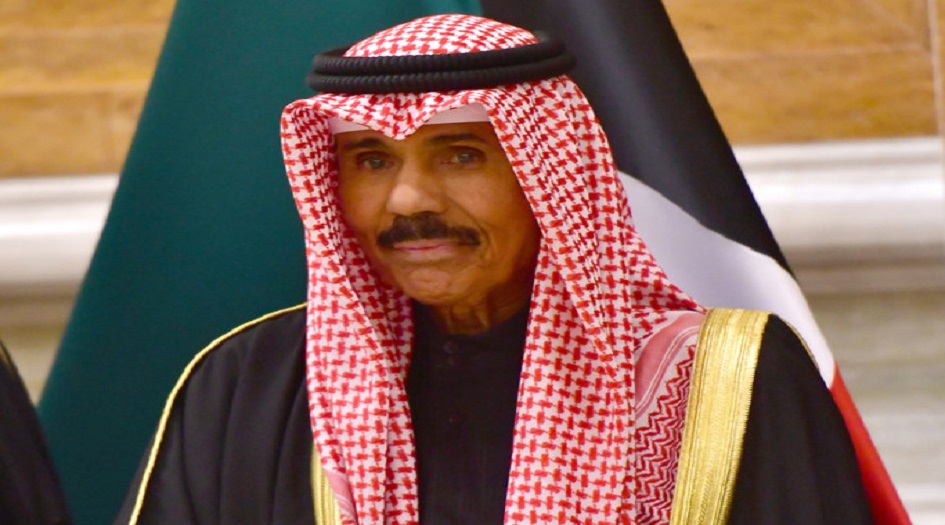 أمير الكويت يقبل استقالة الحكومة ويكلفها بتصريف الأعمال