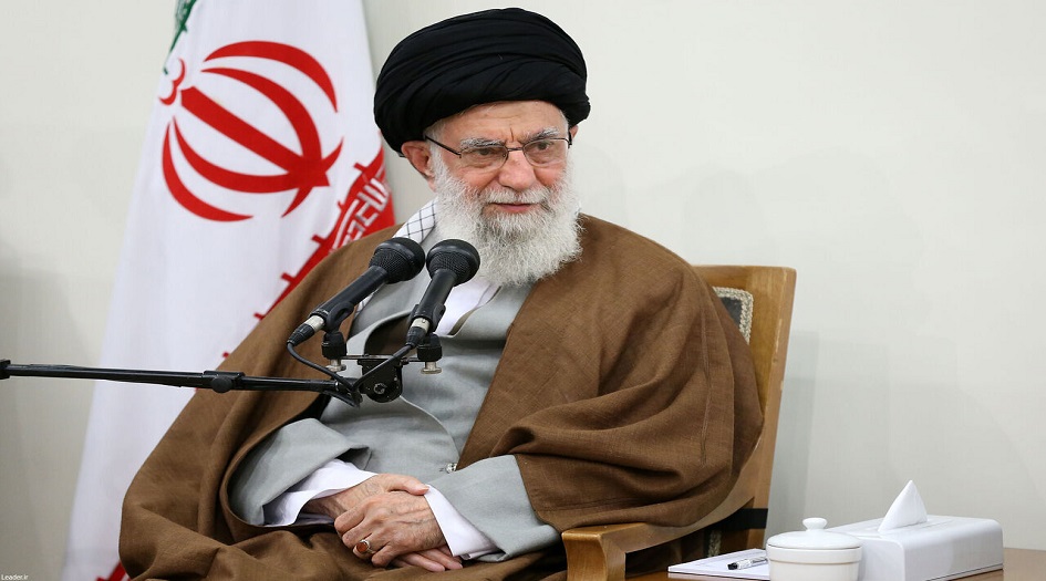 الامام الخامنئي  يؤكد على دور علماء الدين المهم في مجال الجهاد  