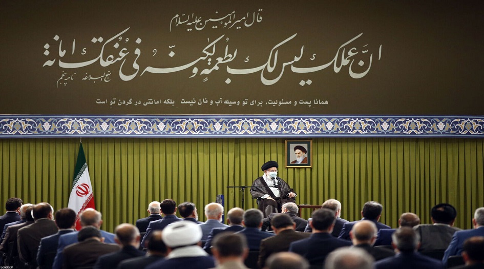 الإمام الخامنئي يستقبل نواب مجلس الشورى الإسلامي