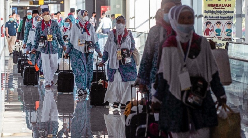نخستين كاروان خارجي زائران حج وارد عربستان شد