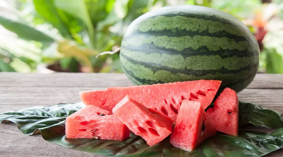 اليكم اهم الاطعمة التي تعالج الجفاف في الصيف