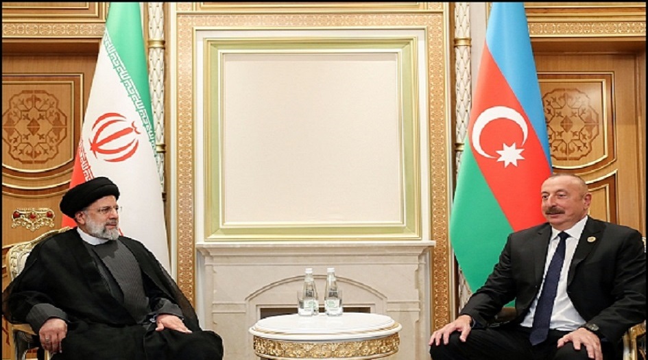 الرئيس الايراني يلتقي نظيره الاذربيجاني في عشق اباد