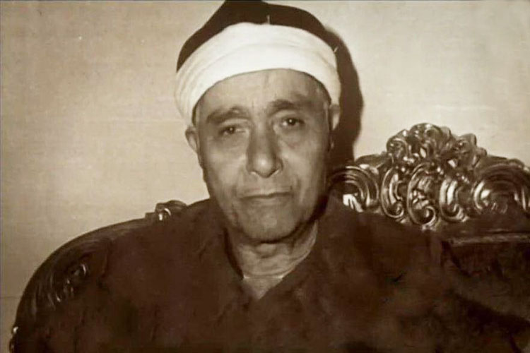 تلاوت آياتي از قرآن مجيد با صداي استادمصطفي اسماعيل