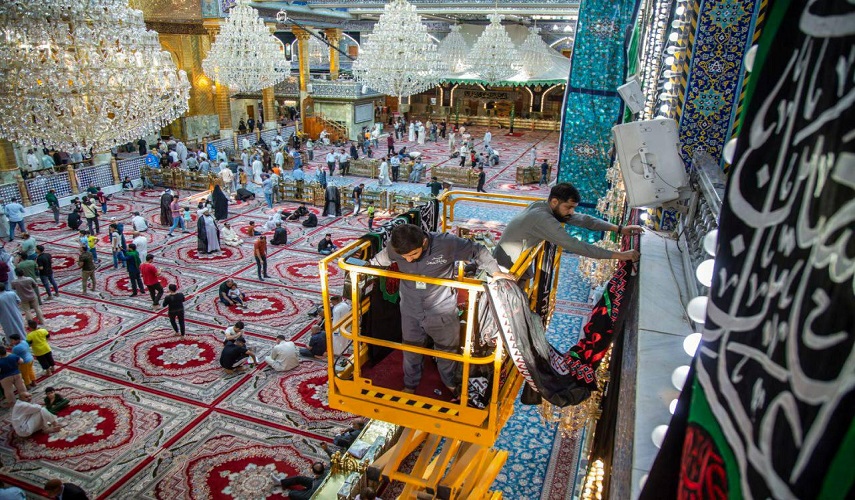 بالصور .. العتبة العباسية تنشر معالم الحِداد العاشورائيّ استعدادا لاستقبال شهر محرم الحرام