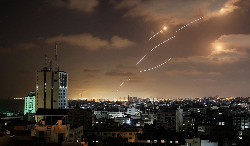 سرايا القدس تعلن إطلاق أكثر من 100 صاروخ باتجاه تل أبيب والمستوطنات 