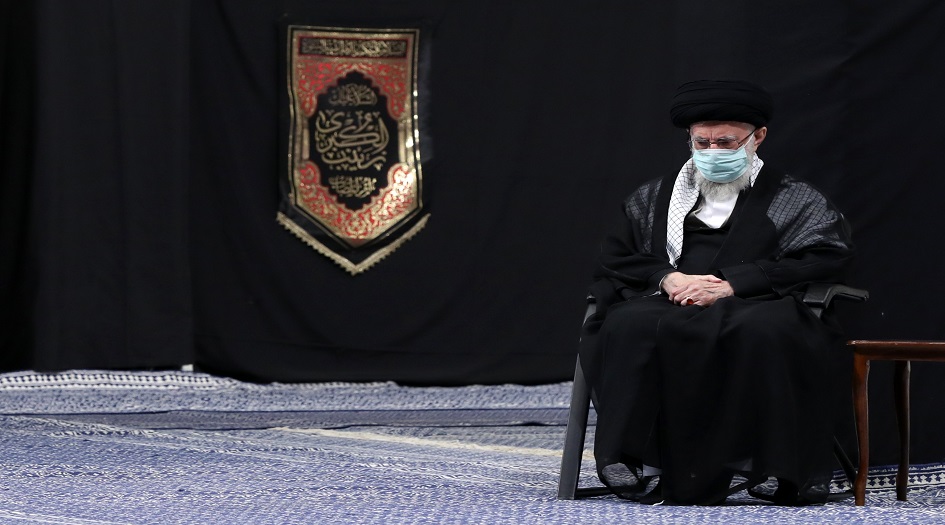 اقامة مجلس عزاء «ليلة غرباء كربلاء» بحضور الإمام الخامنئي+ صور