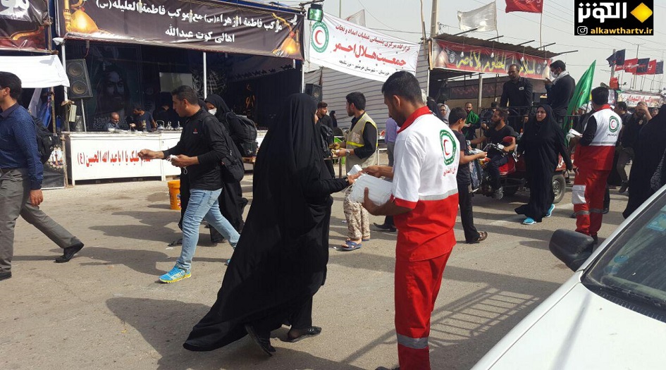 الهلال الأحمر الإيراني: مستعدون لتقديم الخدمات لزوار الأربعين