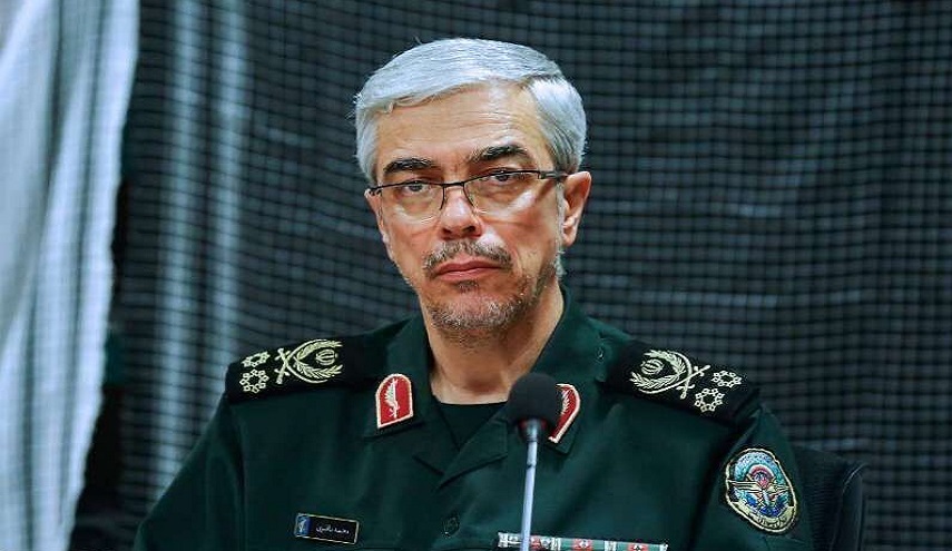 اللواء باقري: الشعب الايراني دخل الساحة ليعلن دعمه للنظام الاسلامي أمام مؤامرة المستكبرين