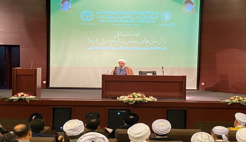  الامين العام لمجمع التقريب: وحدة العالم الإسلامي كانت رسالة الإمام  الخميني للثورة الإسلامية