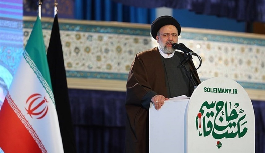 رئيسي: الشهيد سليماني كان نموذجاً في مقارعة الاستكبار والإرهاب
