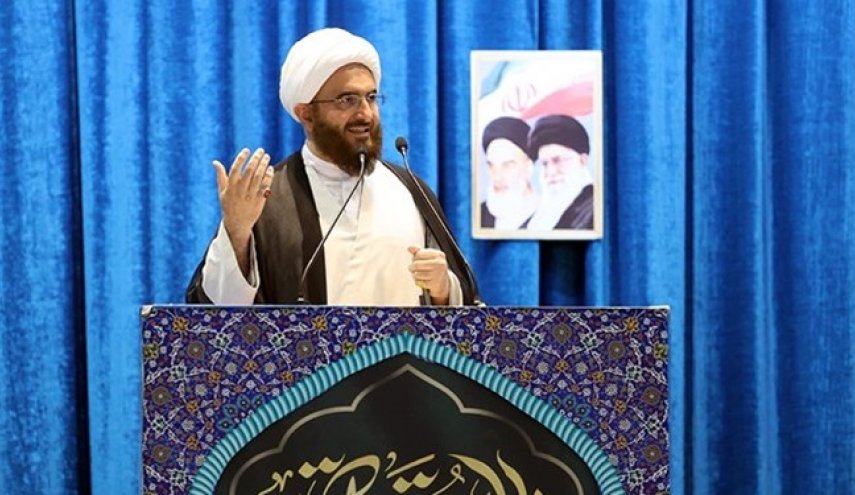  حرس الثورة الاسلامية الحصن المنيع لايران الاسلامية وقوتها