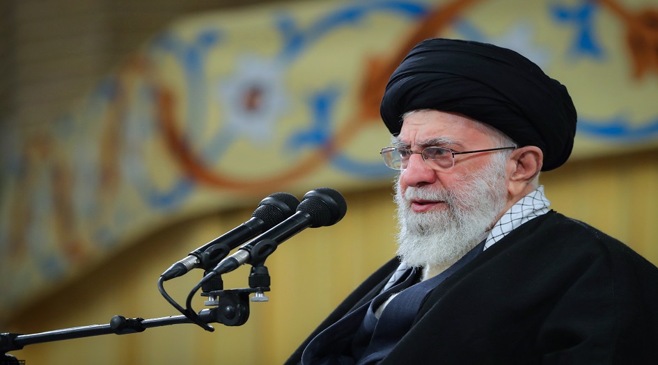 الامام الخامنئي:  السبب الرئيسي لإيران فوبيا في العالم هو دعم الجمهورية الاسلامية الايرانية لفلسطين