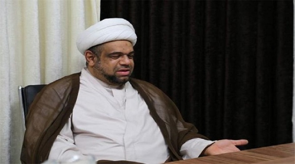 الشيخ عبدالله الدقاق: شخصية الامام الخميني متعددة الجوانب وفي كل جانب قد وصل إلى القمة