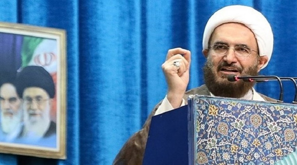 خطيب جمعة طهران المؤقت: صاروخ فتاح  اثار المخاوف لدى الاميركان والكيان الصهيوني