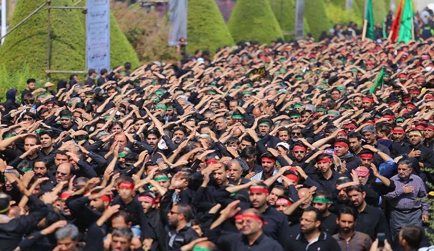 ايران.. إحياء مراسم عاشوراء الإمام الحسين (ع) 