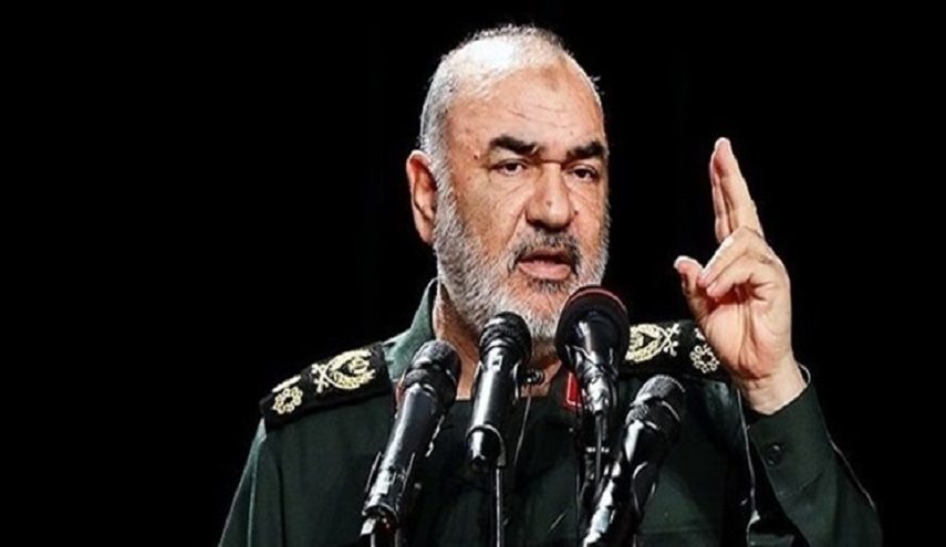  اللواء حسين سلامي: الحرس الثوري سيطرد أمريكا من المنطقة