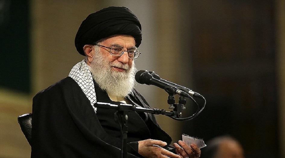  الامام الخامنئي: مسيرة الأربعين المقدسة فرصة للتأمل والتفكير في هدف ونضال سيد الشهداء عليه السلام