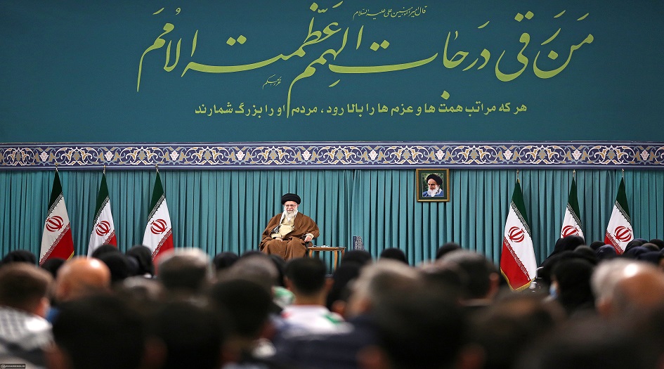 الامام الخامنئي:  حماس تمكنت من توجيه ضربة فنية قاضية للكيان الصهيوني 
