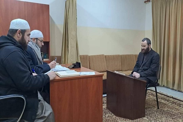 دار القرآن للحفظ والتلاوة في لبنان تخرّج طالباً جديداً في طرابلس
