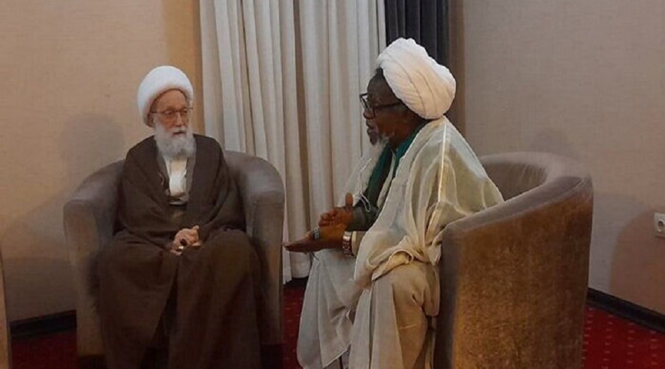 الشيخ الزكزاكي يلتقي آية الله عيسى قاسم في قم المقدسة