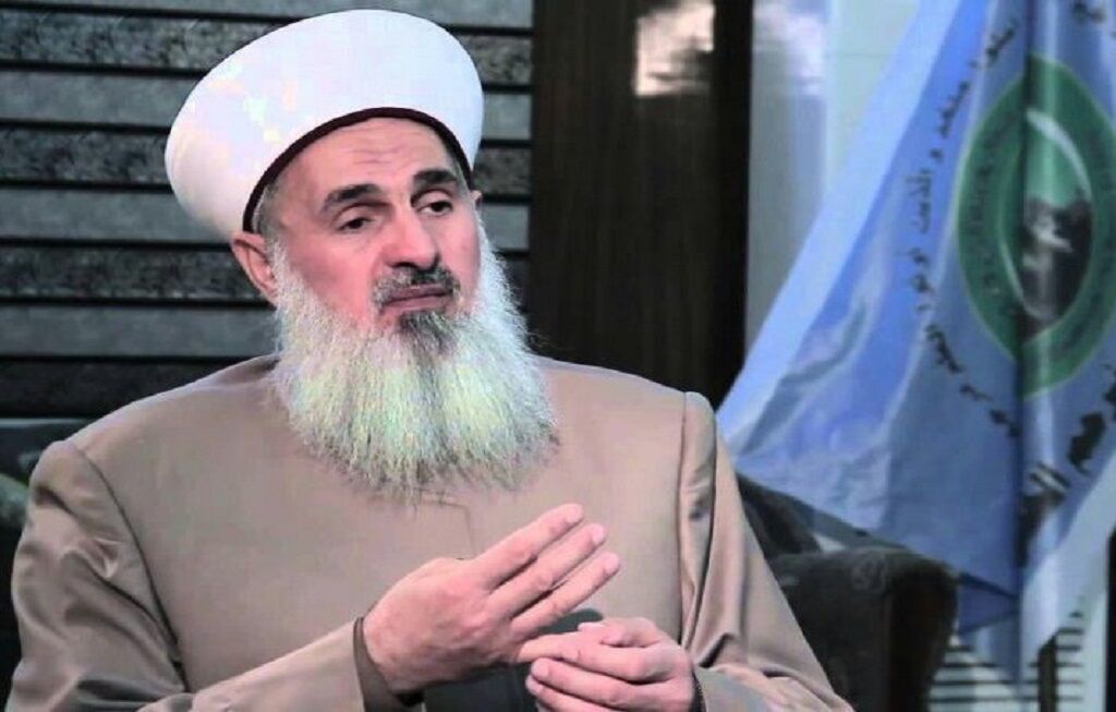 مفتي العراق يكشف عن اتفاق بينه وبين "الشهيد سليماني" لتشكيل جيش للمسلمين