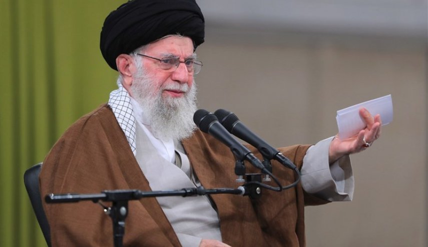 الامام الخامنئي: مجلس الخبراء مظهر من مظاهر الديمقراطية الإسلامية 