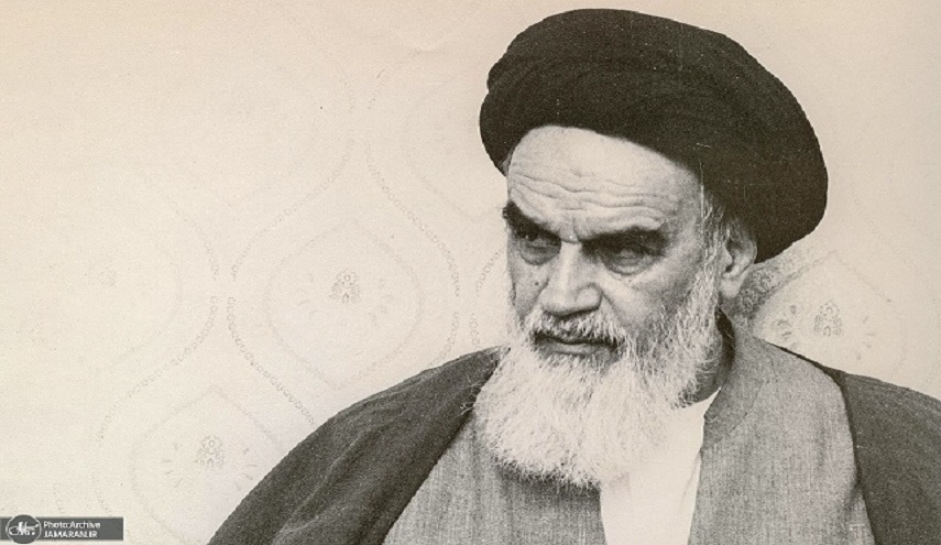 من وصايا الامام الخميني إلى الشعوب المظلومة