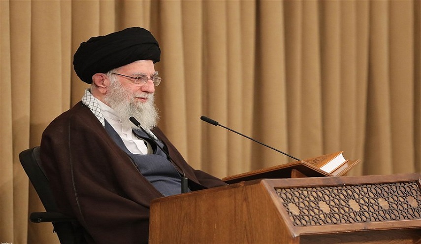  طلبة جامعة الأديان والمذاهب يوجهون رسالة إلى الامام الخامنئي