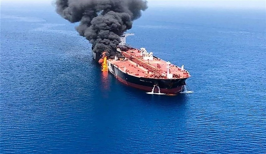  القوات المسلحة اليمنية تستهدف سفينة إسرائيلية في ميناء حيفا بالاشتراك مع المقاومة العراقية 