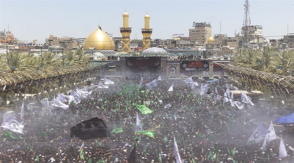  احياء  ذكرى عاشوراء عند مرقدي الإمام الحسين وأخيه العباس (عليهما السلام)