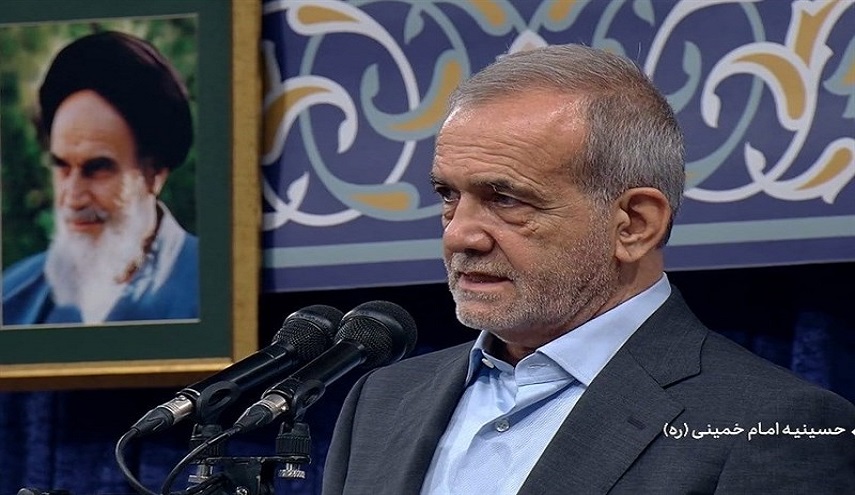  الرئيس الإيراني: يجب أن تكون لدينا علاقات مبنية على التعامل البناء مع دول العالم 