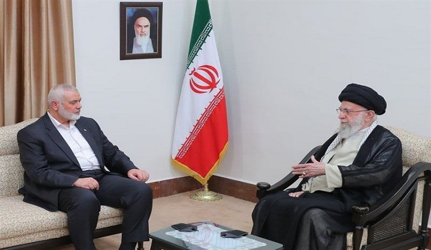 الامام الخامنئي معزياً باستشهاد اسماعيل هنية: من واجبنا الثأر لدمائه