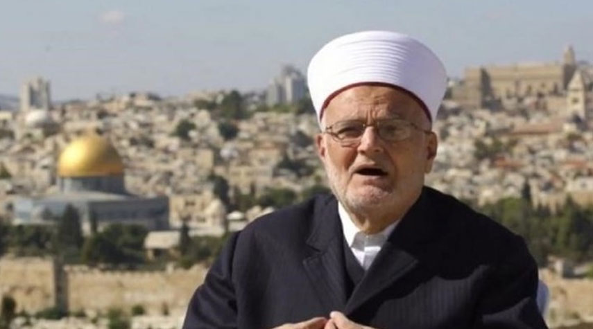  اعتقال الشيخ عكرمة صبري بعد نعيه هنية بالمسجد الأقصى 