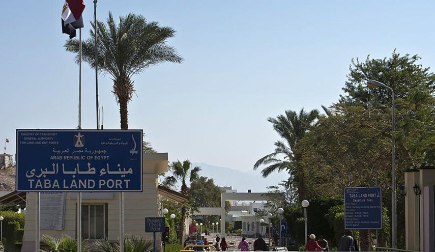  اصابة 6 اسرائيليين بعملية طعن في معبر طابا على الحدود المصرية 