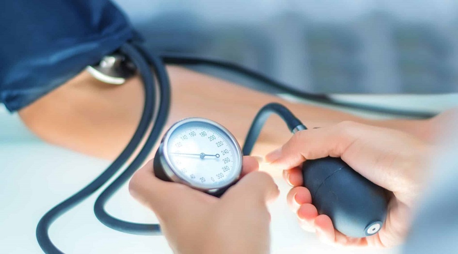الصحة والعافية.. ما هي أعراض ارتفاع ضغط الدم؟ 