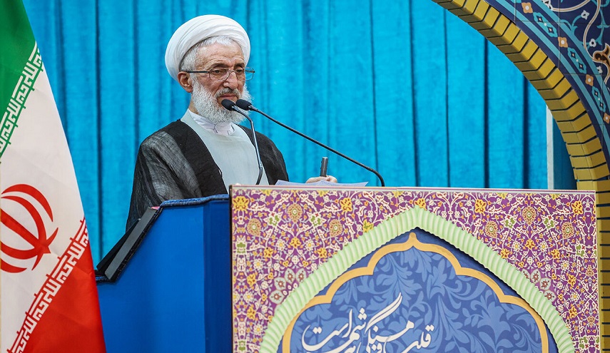 خطيب جمعة طهران: انتهكت أميركا كافة التزاماتها تجاه ايران 