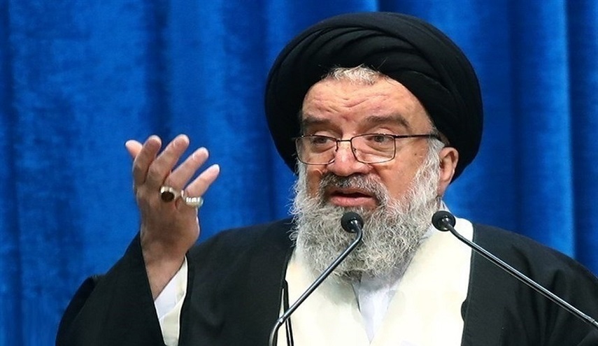 خطيب صلاة الجمعة في طهران: الوضع الحالي في سوريا نتيجة مؤامرة صهيو-أمريكي