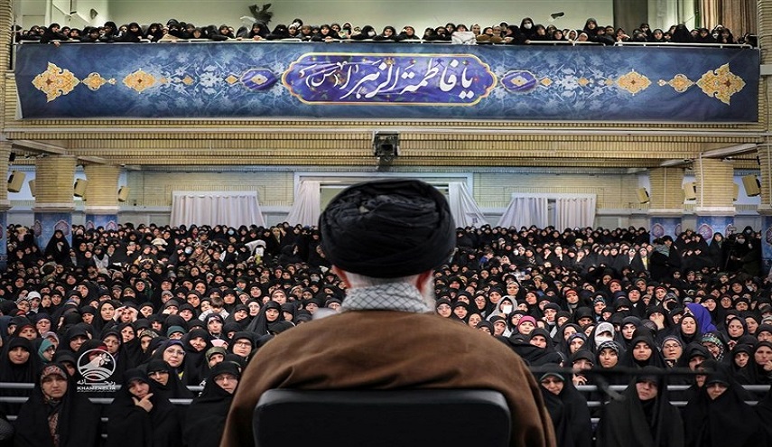  غدا الثلاثاء.. الإمام الخامنئي يلقي خطابا خلال لقاء حشد من النساء في إيران 